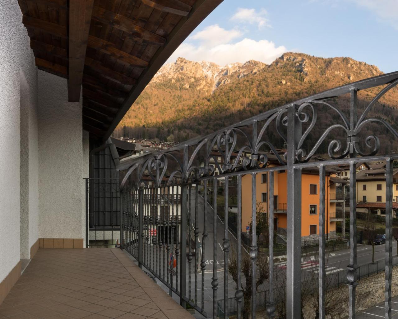 Ferienwohnung Goccia Di Resina #Sharingorobie Serina  Exterior foto